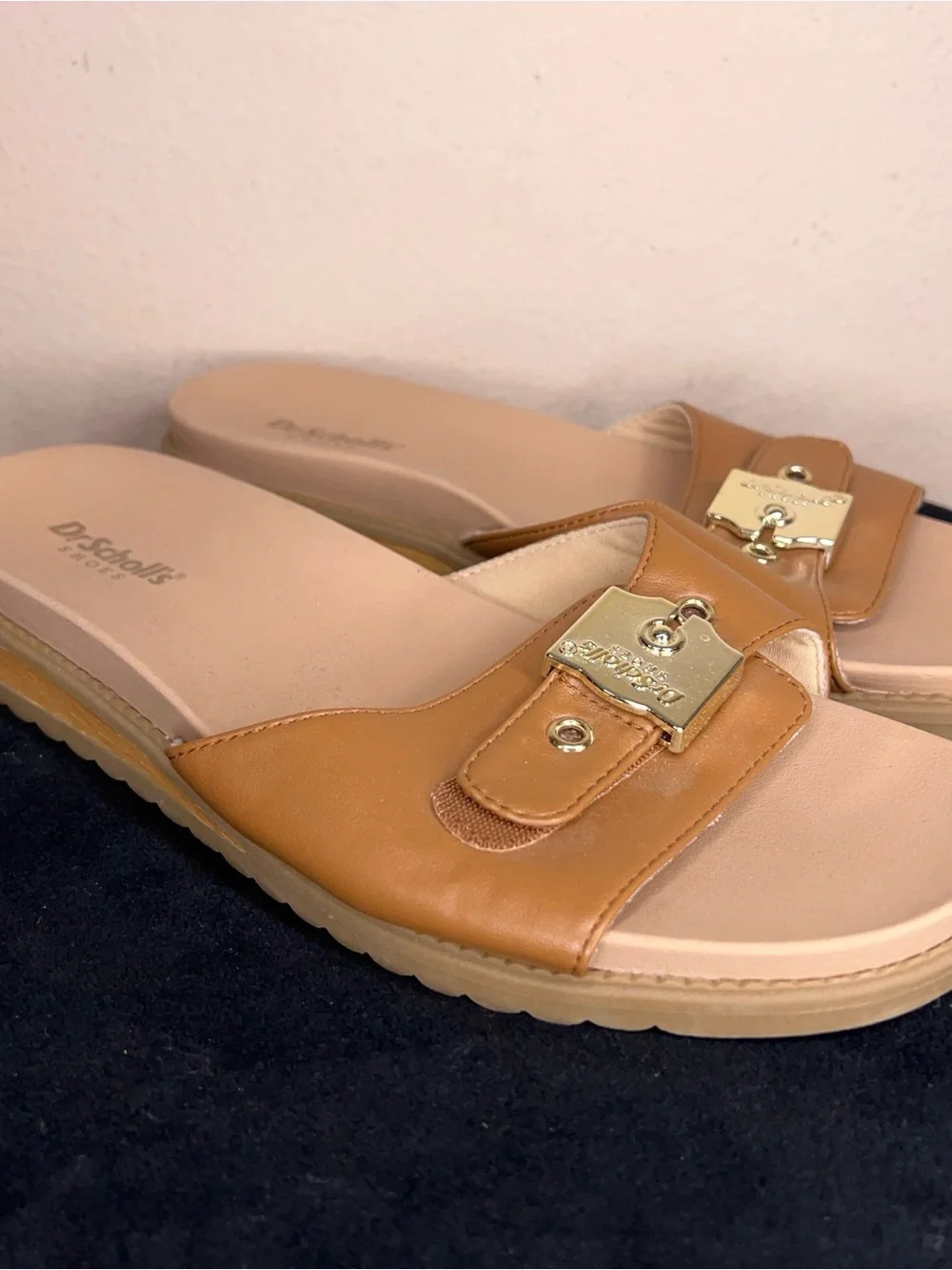 Size 8 Dr Scholls Sandals Island Icon Tan Brown Comfort Style Beach Vacation
